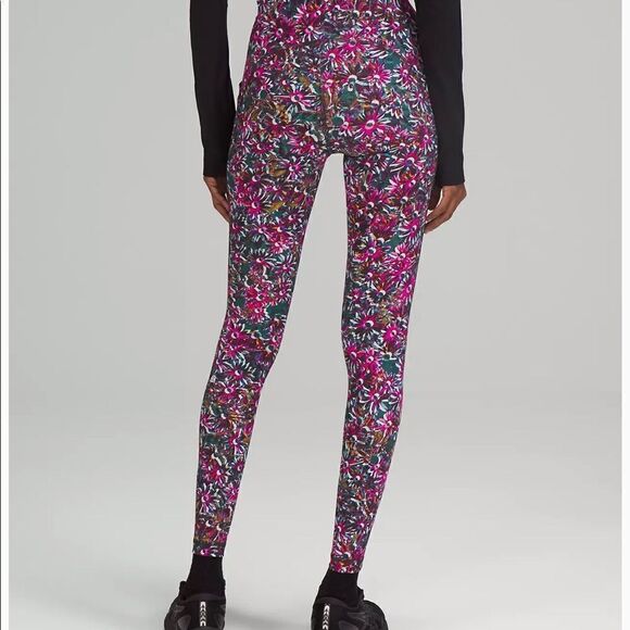 Lululemon Swift Speed High-Rise Tight 28" - Picture 2 of 6